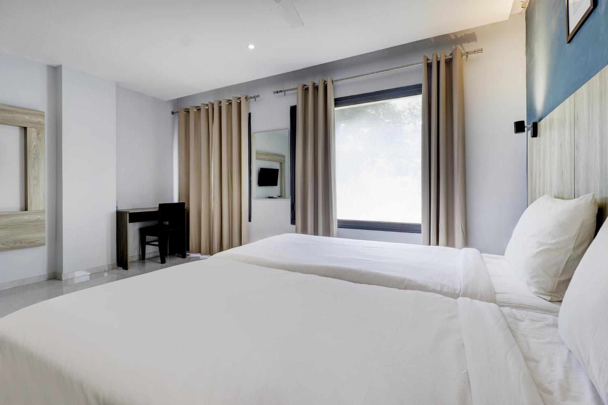 Super Sleek Townhouse Galexia Hotel And Resorts Bangalore Ngoại thất bức ảnh